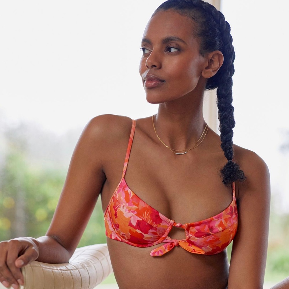 🔥NWT Anthropologie L*Space underwire rose bikini top!
